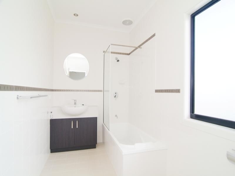1/25 Abell Road, Cannonvale QLD 4802