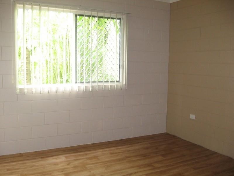 16/14 Island Drive, Cannonvale QLD 4802