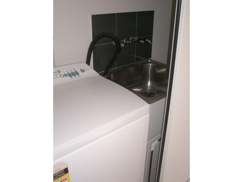 2/20 Banksia Court, Cannonvale QLD 4802