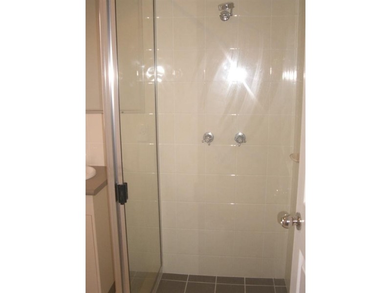 2/20 Banksia Court, Cannonvale QLD 4802