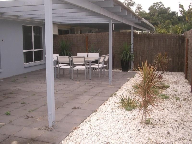 2/20 Banksia Court, Cannonvale QLD 4802