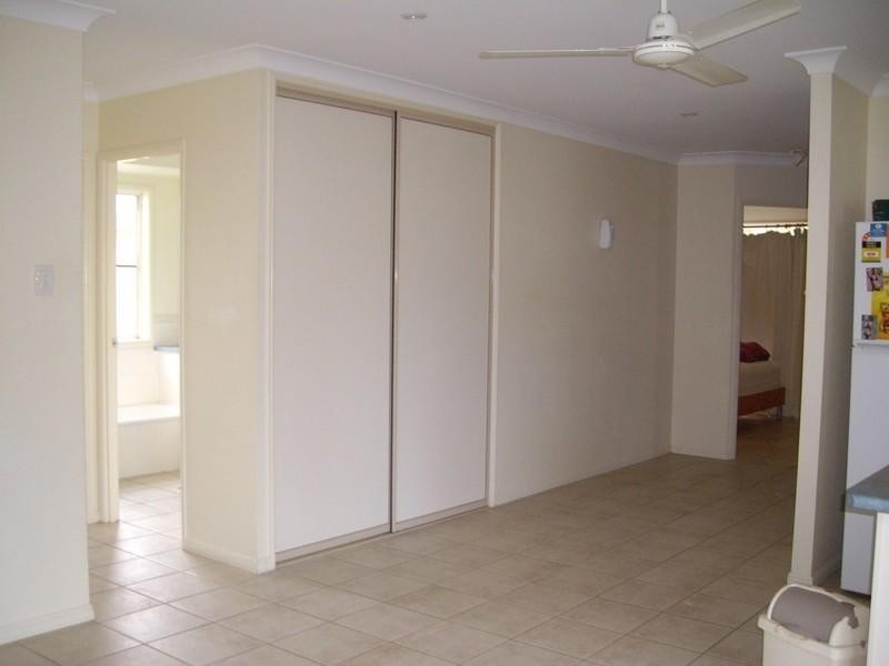 44 Banksia Court, Cannonvale QLD 4802