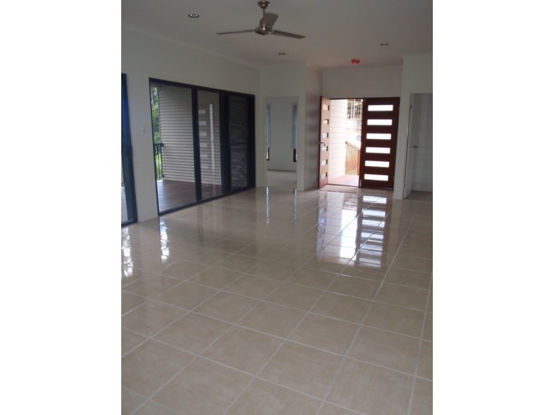 73 Kingfisher Terrace, Jubilee Pocket QLD 4802