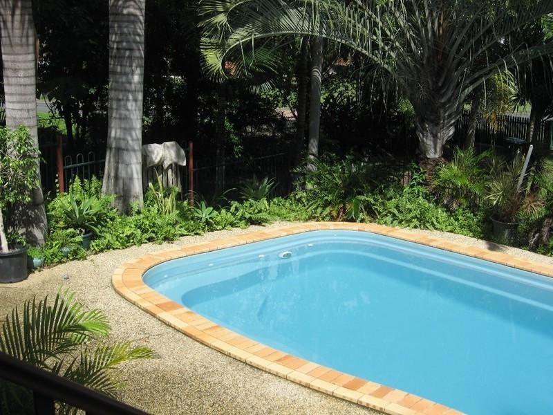 1 Sandpiper Crescent, Jubilee Pocket QLD 4802