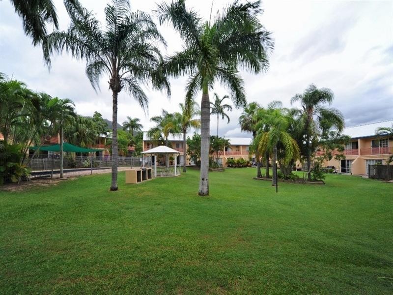 30/11 Island Drive, Cannonvale QLD 4802