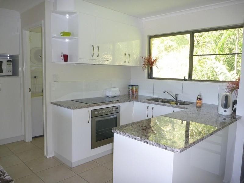129/4 Eshelby Drive, Cannonvale QLD 4802