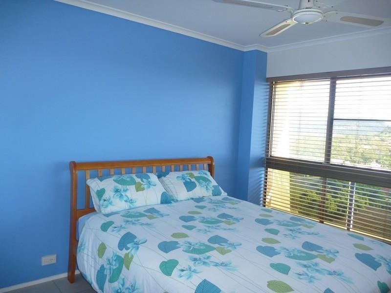 129/4 Eshelby Drive, Cannonvale QLD 4802