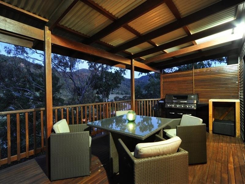 21 Daydream Court, Cannonvale QLD 4802