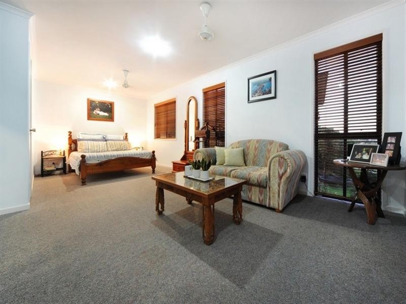 21 Daydream Court, Cannonvale QLD 4802