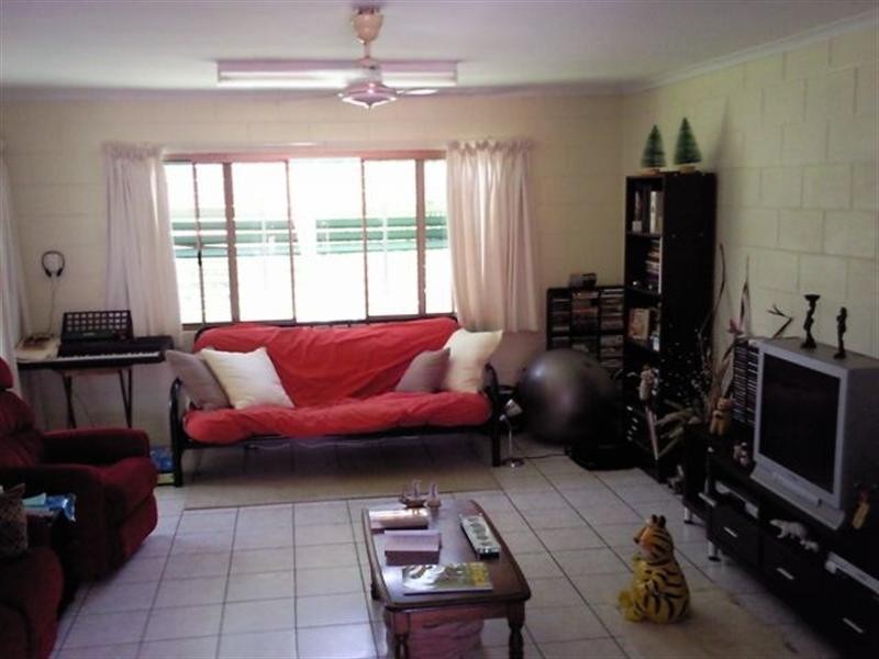 10/167 Shute Harbour Road, Cannonvale QLD 4802