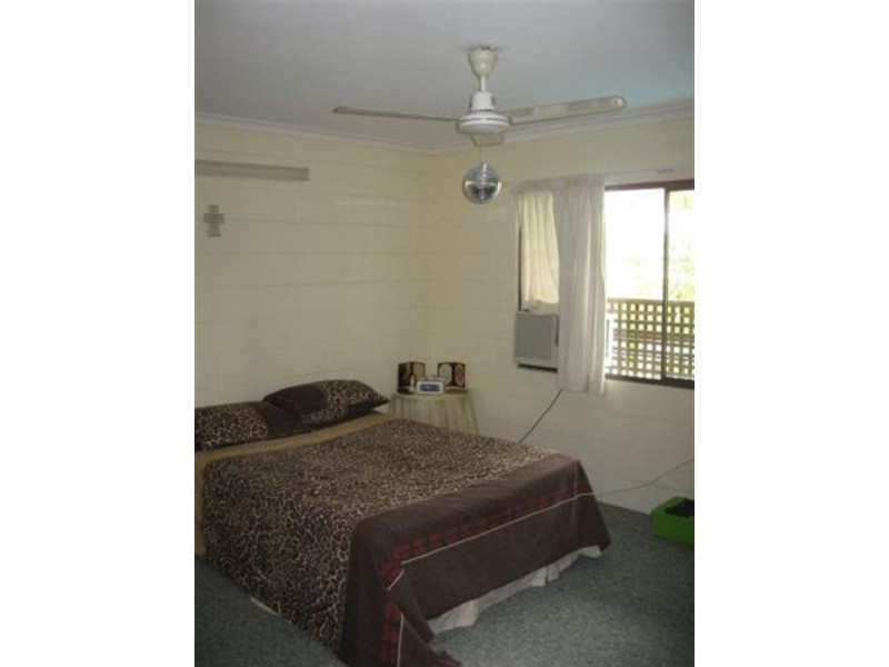 10/167 Shute Harbour Road, Cannonvale QLD 4802