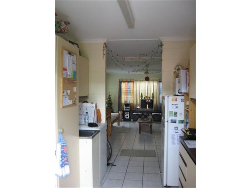 10/167 Shute Harbour Road, Cannonvale QLD 4802