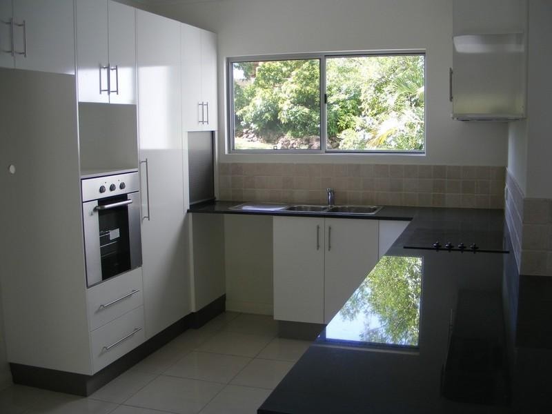 3/3 Deloraine Close, Cannonvale QLD 4802