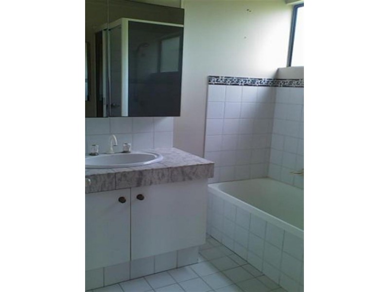 123/3 Eshelby Drive, Cannonvale QLD 4802