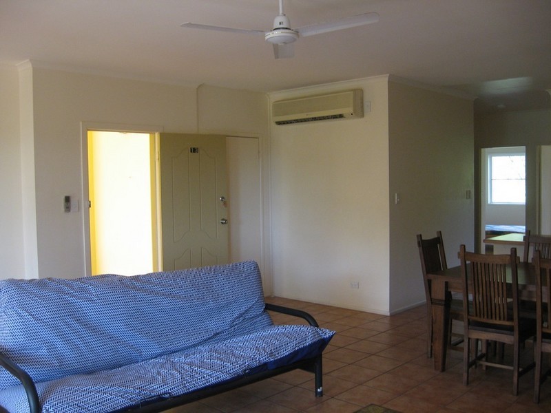 13/24 Island Drive, Cannonvale QLD 4802