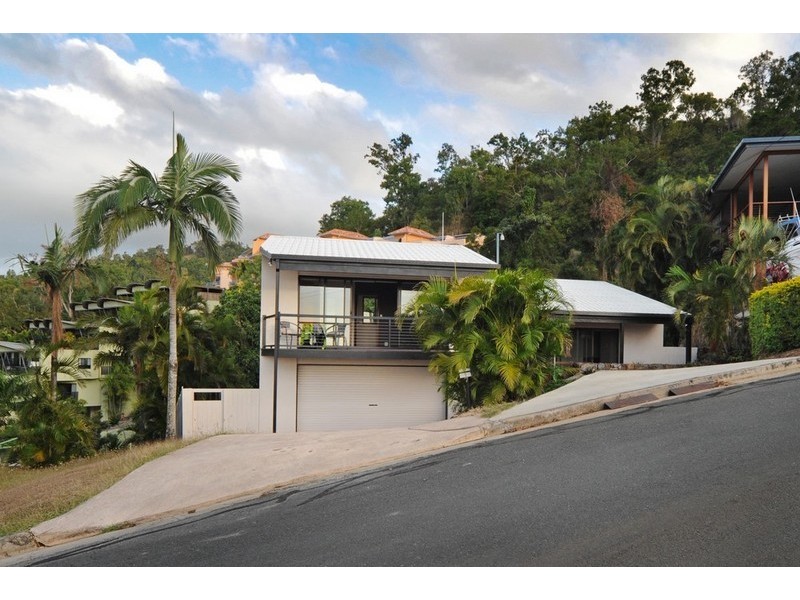 7 Kara Crescent, Airlie Beach QLD 4802