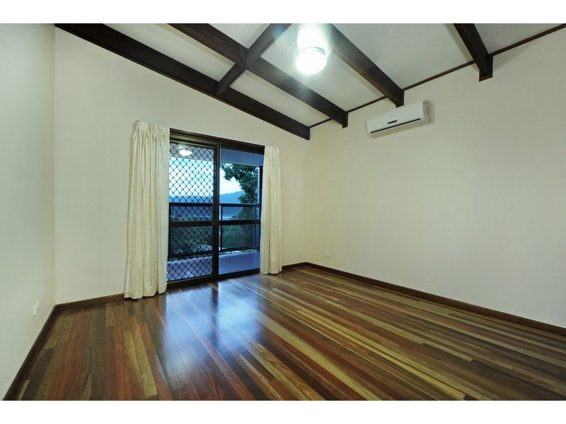 7 Kara Crescent, Airlie Beach QLD 4802