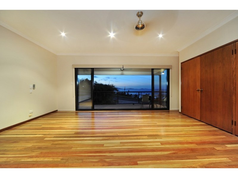 7 Kara Crescent, Airlie Beach QLD 4802