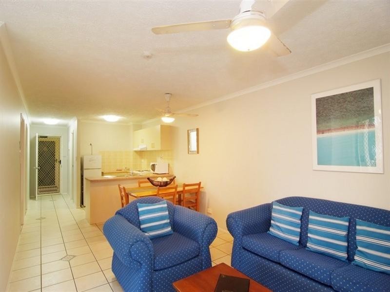 8/22 Airlie Crescent, Airlie Beach QLD 4802