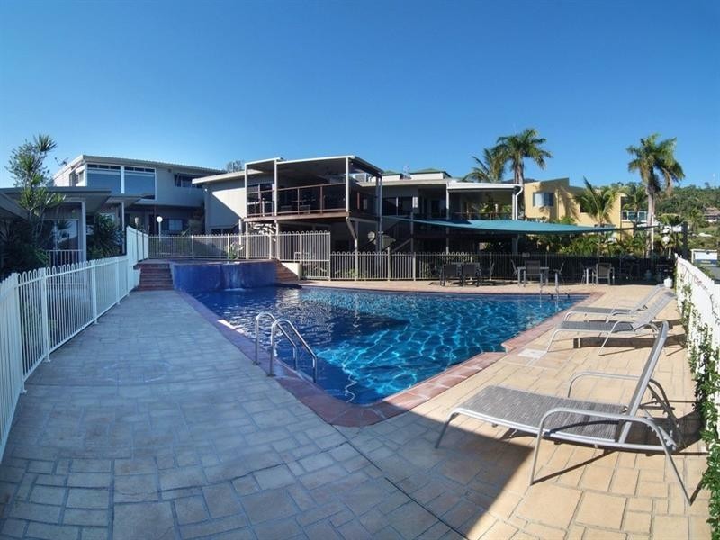 8/22 Airlie Crescent, Airlie Beach QLD 4802