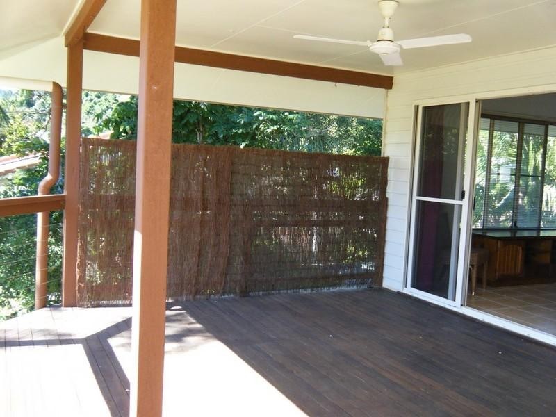 1/8a Erromango Drive, Jubilee Pocket QLD 4802