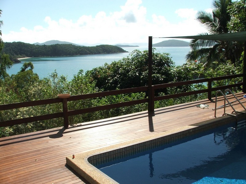 5 Warrain Street, Shute Harbour QLD 4802