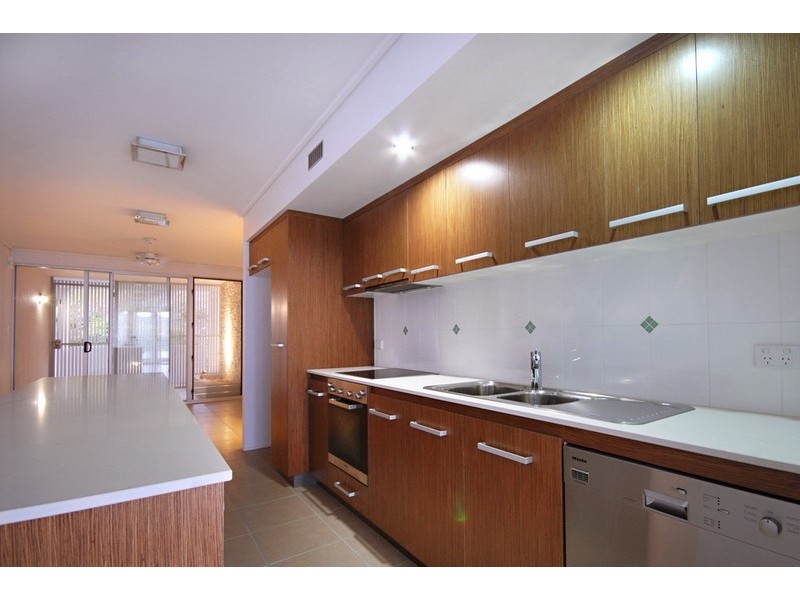 24/18 Seaview Drive, Airlie Beach QLD 4802