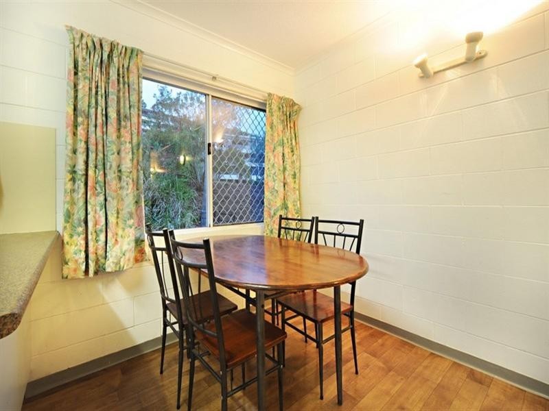 7/3 Eshelby Drive, Cannonvale QLD 4802