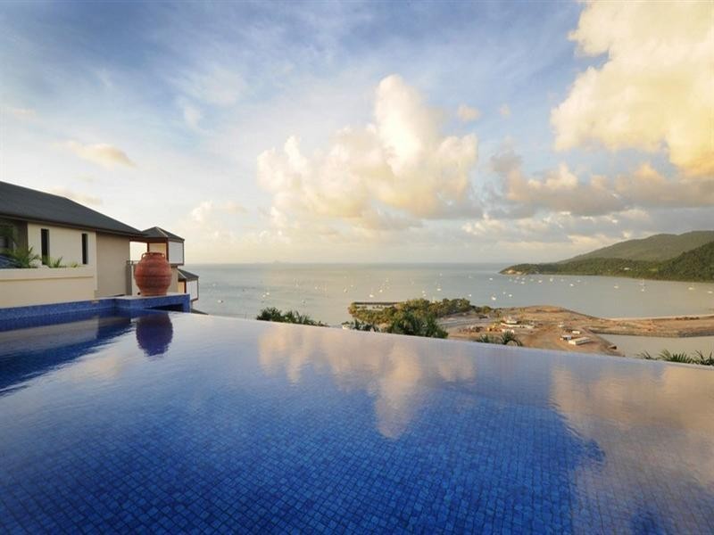 14/16 Golden Orchid Drive, Airlie Beach QLD 4802