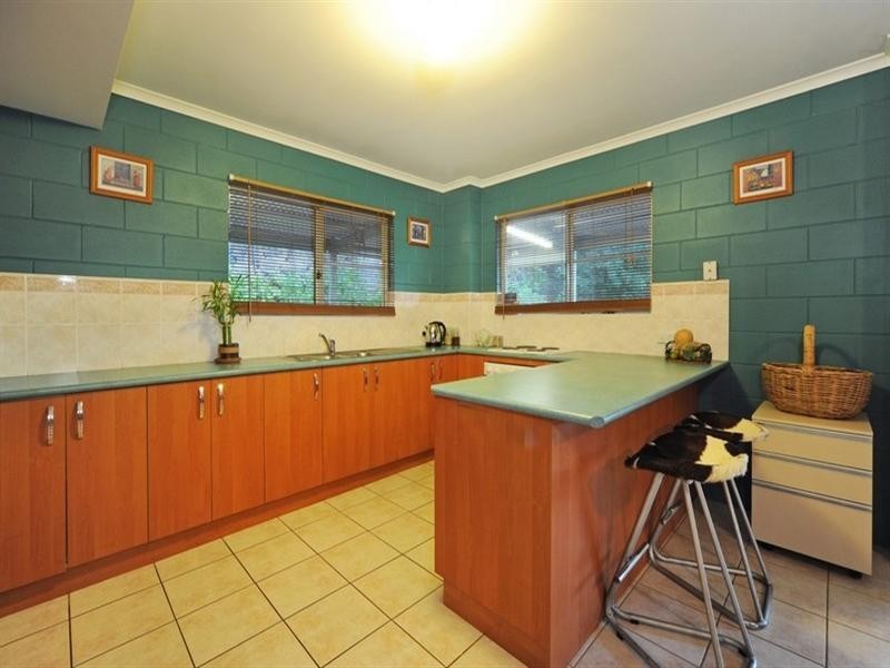 2 Cedar Crescent, Jubilee Pocket QLD 4802