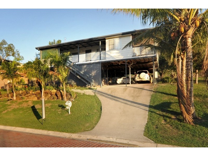 37 South Molle Boulevard, Cannonvale QLD 4802