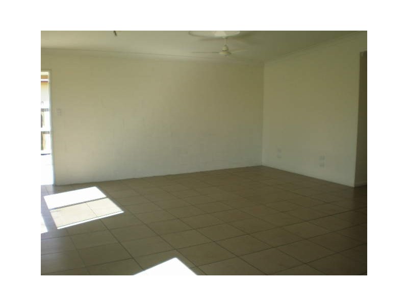 48 Banksia Court, Cannonvale QLD 4802