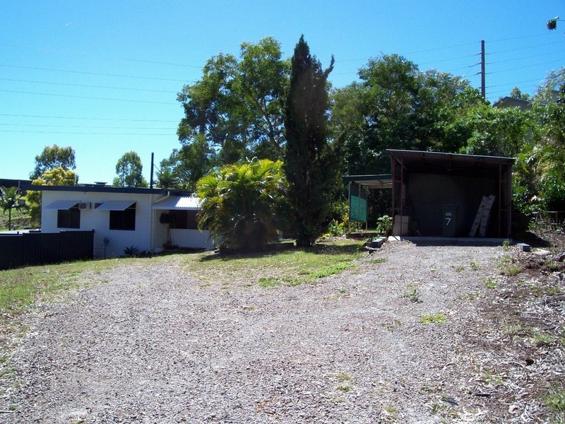 7 William Close, Cannonvale QLD 4802