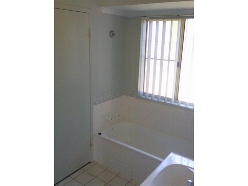 34 Phoenix Court, Jubilee Pocket QLD 4802