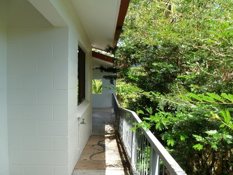 1/61 Jasinique Drive, Flametree QLD 4802