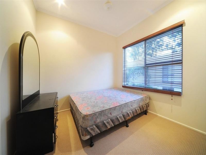 2/6 Salmon Street, Cannonvale QLD 4802
