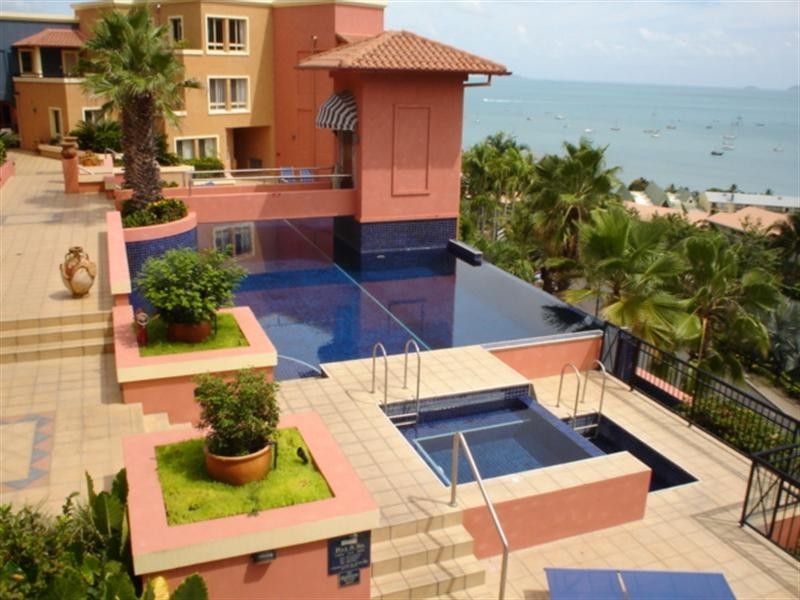 13/18 Golden Orchid Drive, Airlie Beach QLD 4802