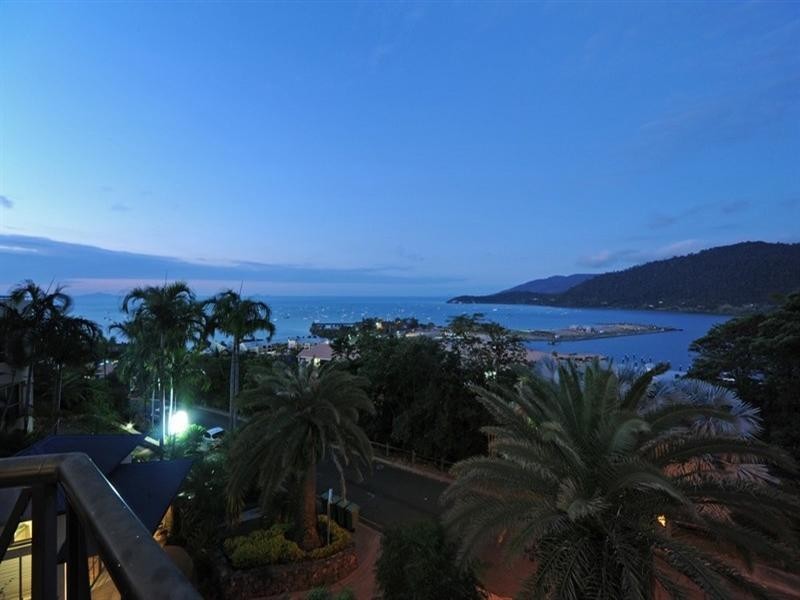 13/18 Golden Orchid Drive, Airlie Beach QLD 4802