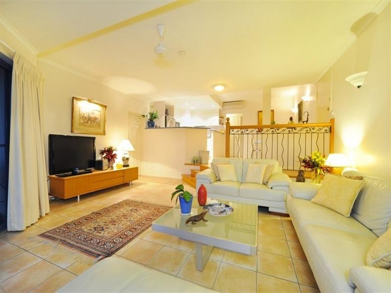 12/2 Nara Avenue, Airlie Beach QLD 4802