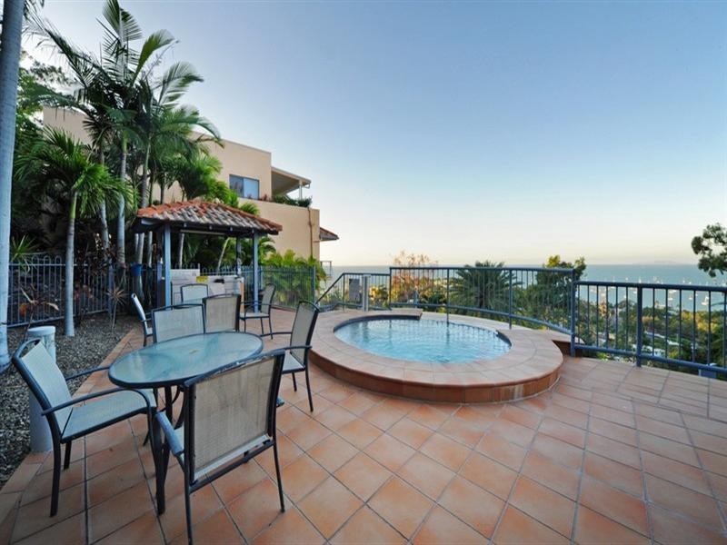 12/2 Nara Avenue, Airlie Beach QLD 4802