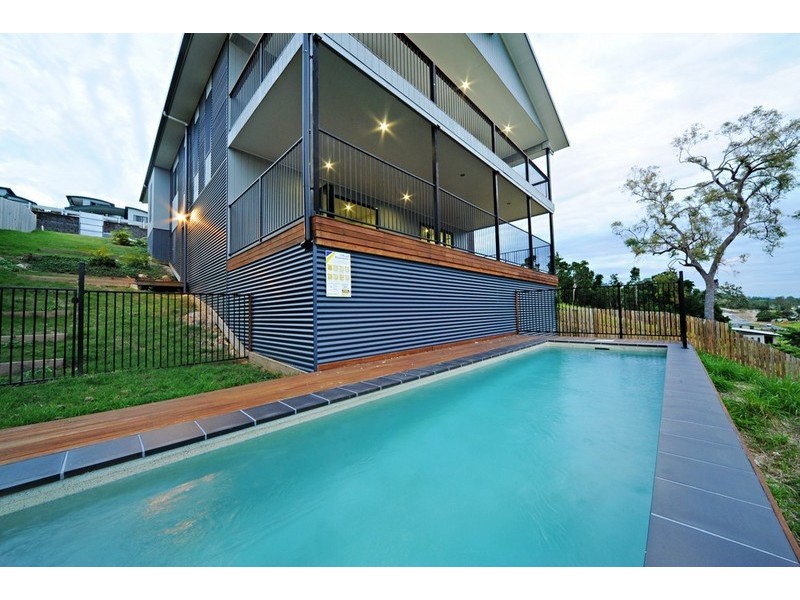 20 Whitehaven Crescent, Cannonvale QLD 4802