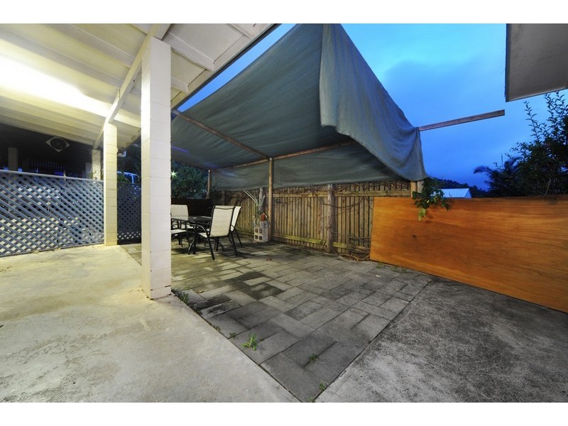 3 Jones Road, Cannonvale QLD 4802