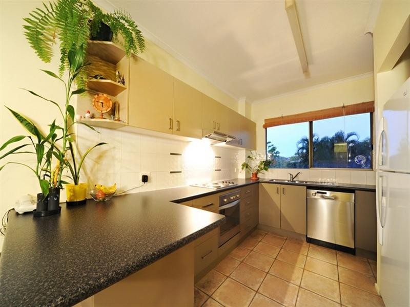 2/5 Lamond Street, Airlie Beach QLD 4802