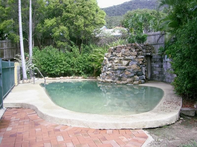 3/24 Island Drive, Cannonvale QLD 4802