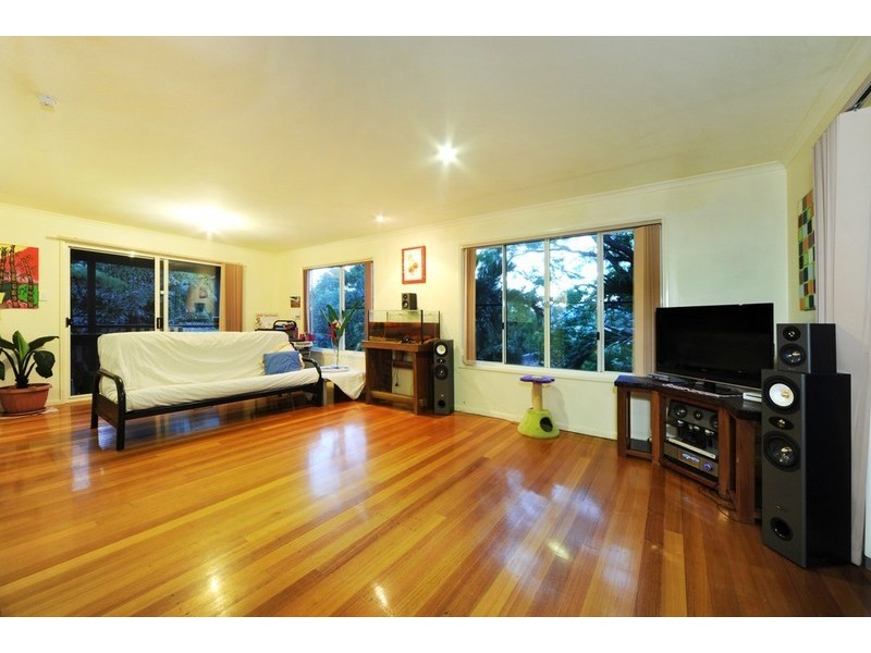 2 Hamilton Avenue, Cannonvale QLD 4802