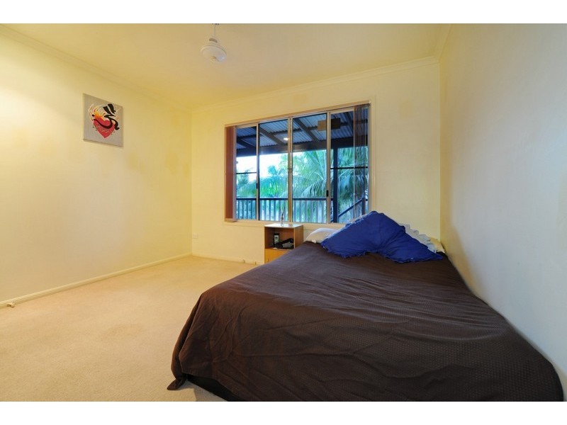 2 Hamilton Avenue, Cannonvale QLD 4802