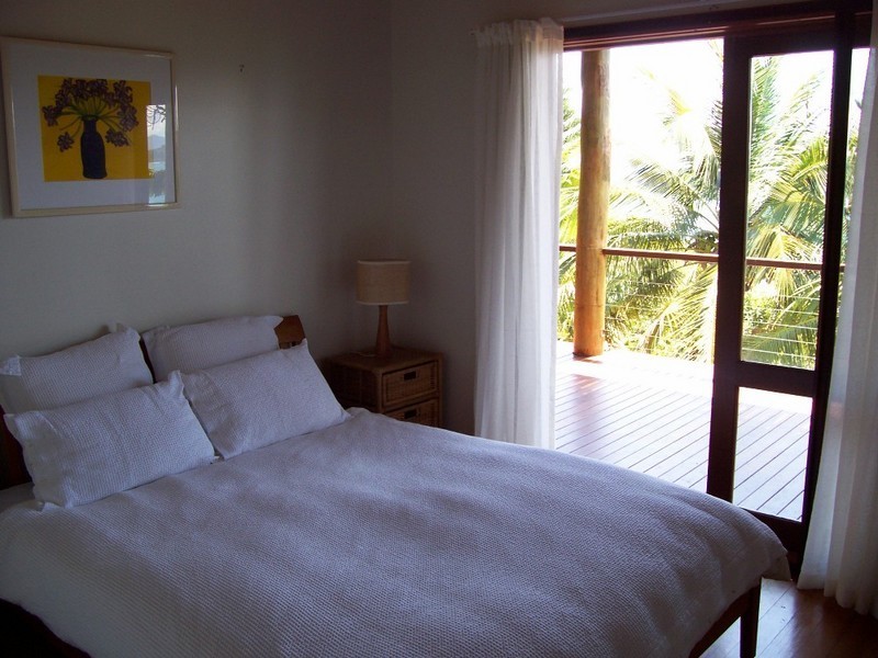 7 Warrain Avenue, Shute Harbour QLD 4802