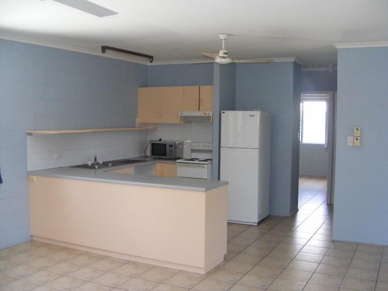 6/7 Duell Road, Cannonvale QLD 4802