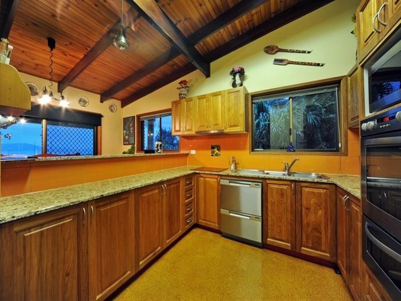 5 Airlie Crescent, Airlie Beach QLD 4802