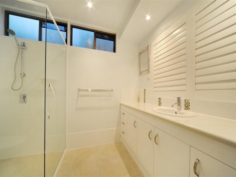 228 Paluma Road, Cannonvale QLD 4802